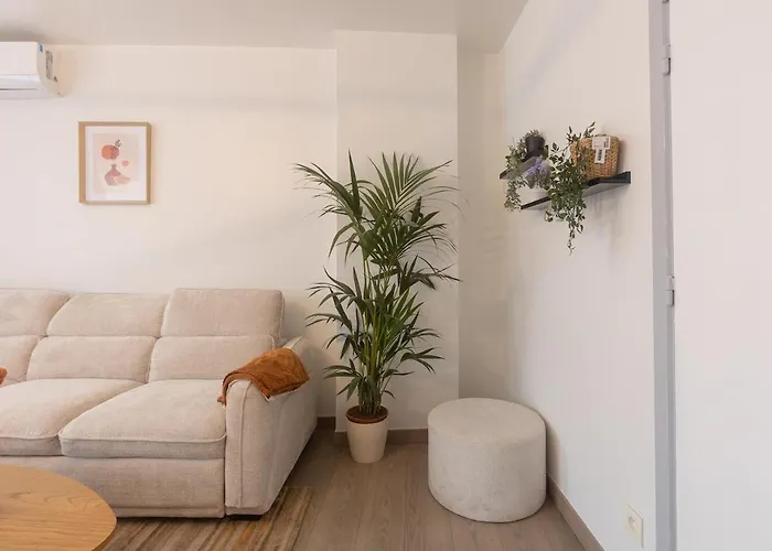 Apartment Moni 2d *